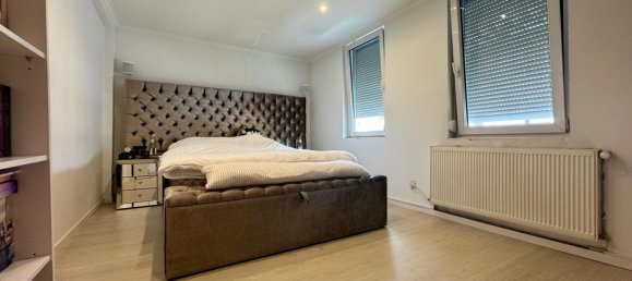 Квартира с 3 комнатами в Штутгарт, Германия № 109578 2