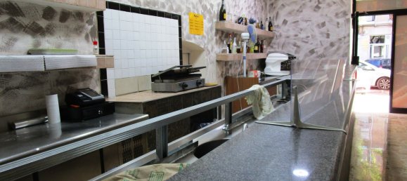 2 rooms Commercial property in Foggia, Italy No. 131986 8