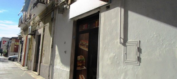 2 rooms Commercial property in Foggia, Italy No. 131986 3