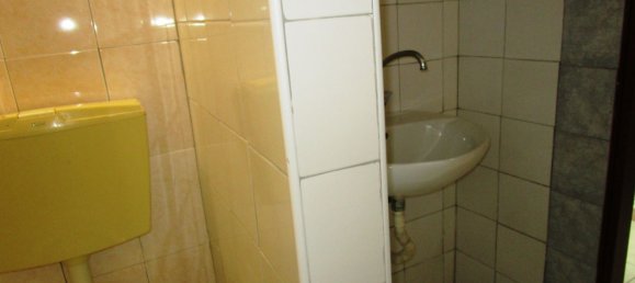 2 rooms Commercial property in Foggia, Italy No. 131986 10