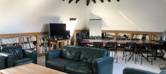 400m² Office in Tours, France No. 240128 16