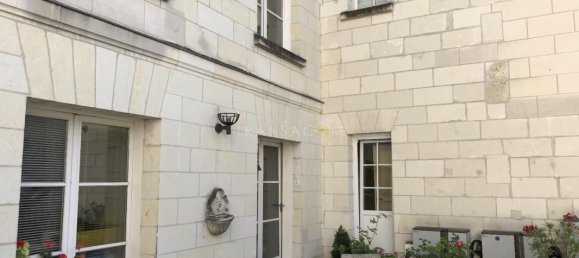 400m² Office in Tours, France No. 240128 2