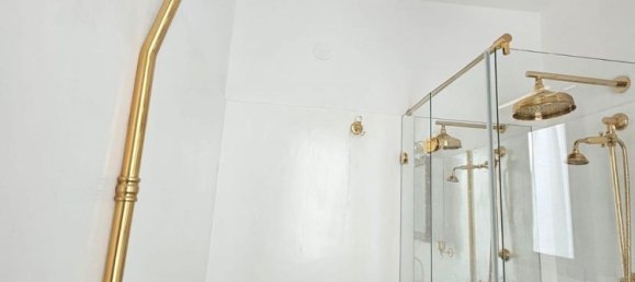 3 rooms Apartment in Livorno, Italy No. 39987 17