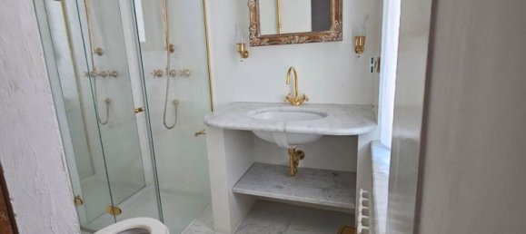 3 rooms Apartment in Livorno, Italy No. 39987 15