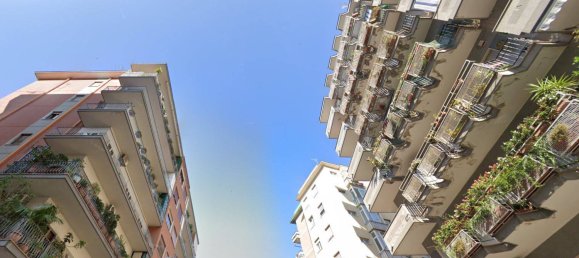 1 room Commercial property in Naples, Italy No. 286992 6