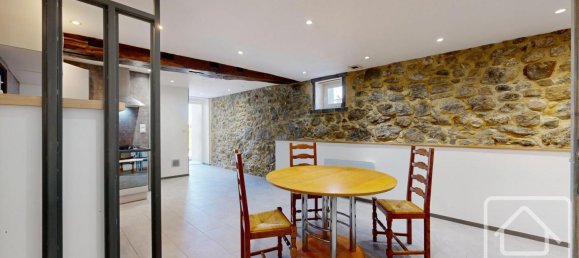 4 bedrooms Townhouse in Lyaud, France No. 302794 3