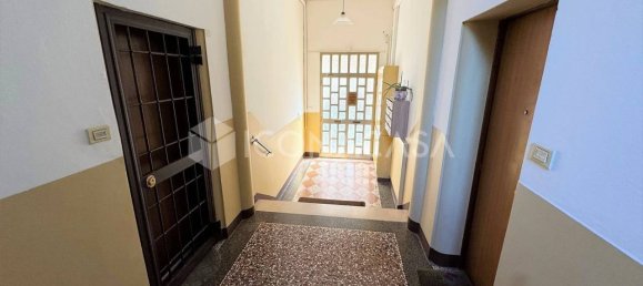 2 Schlafzimmer Wohnung in Bologna, Italy, Nr. 315803 22