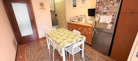 2 Schlafzimmer Wohnung in Bologna, Italy, Nr. 315803 2