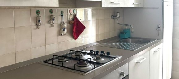 3 Schlafzimmer Wohnung in Udine, Italy, Nr. 315915 6