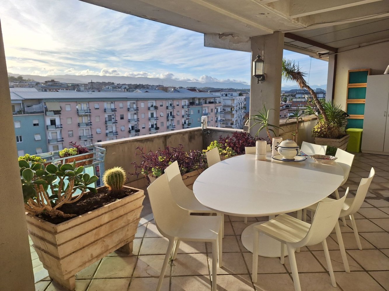9 bedrooms Penthouse in Cosenza, Italy No. 382056