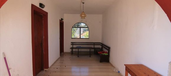 400 m² adosado en venta en Corfu, Central Corfu and Diapontian Islands, Corfu, Ionian Islands, Peloponnese, Western Greece and the Ionian, Greece № 5316 14