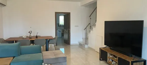 Вилла с 4 спальнями в Ипсонас, Кипр № 4029 3