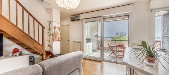 3 bedrooms Penthouse in Rome, Italy No. 313103 3