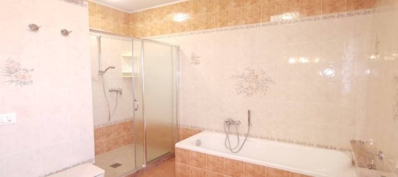 Villa de 3 dormitorios en Pordenone, Italy No. 274664 16