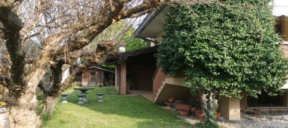 Villa de 3 dormitorios en Pordenone, Italy No. 274664 2