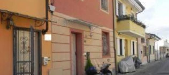 5 rooms Apartment in Viareggio, Italy No. 27613 10