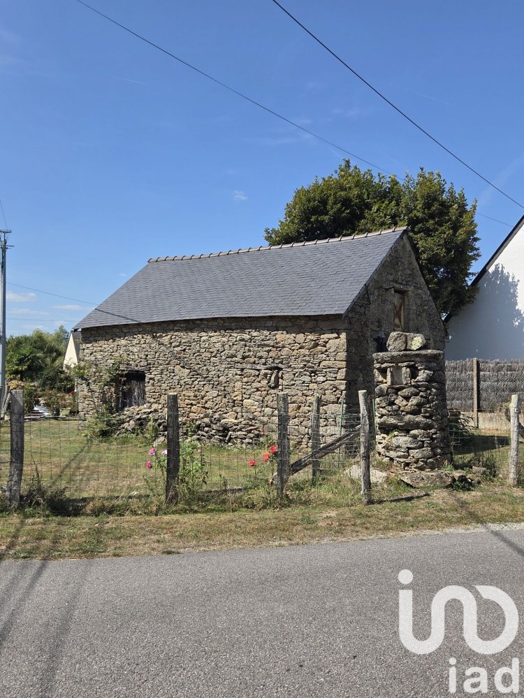 Studio in Besne, France No. 333044