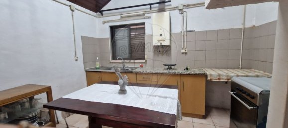 4 bedrooms House in Redinha, Portugal No. 17304 11