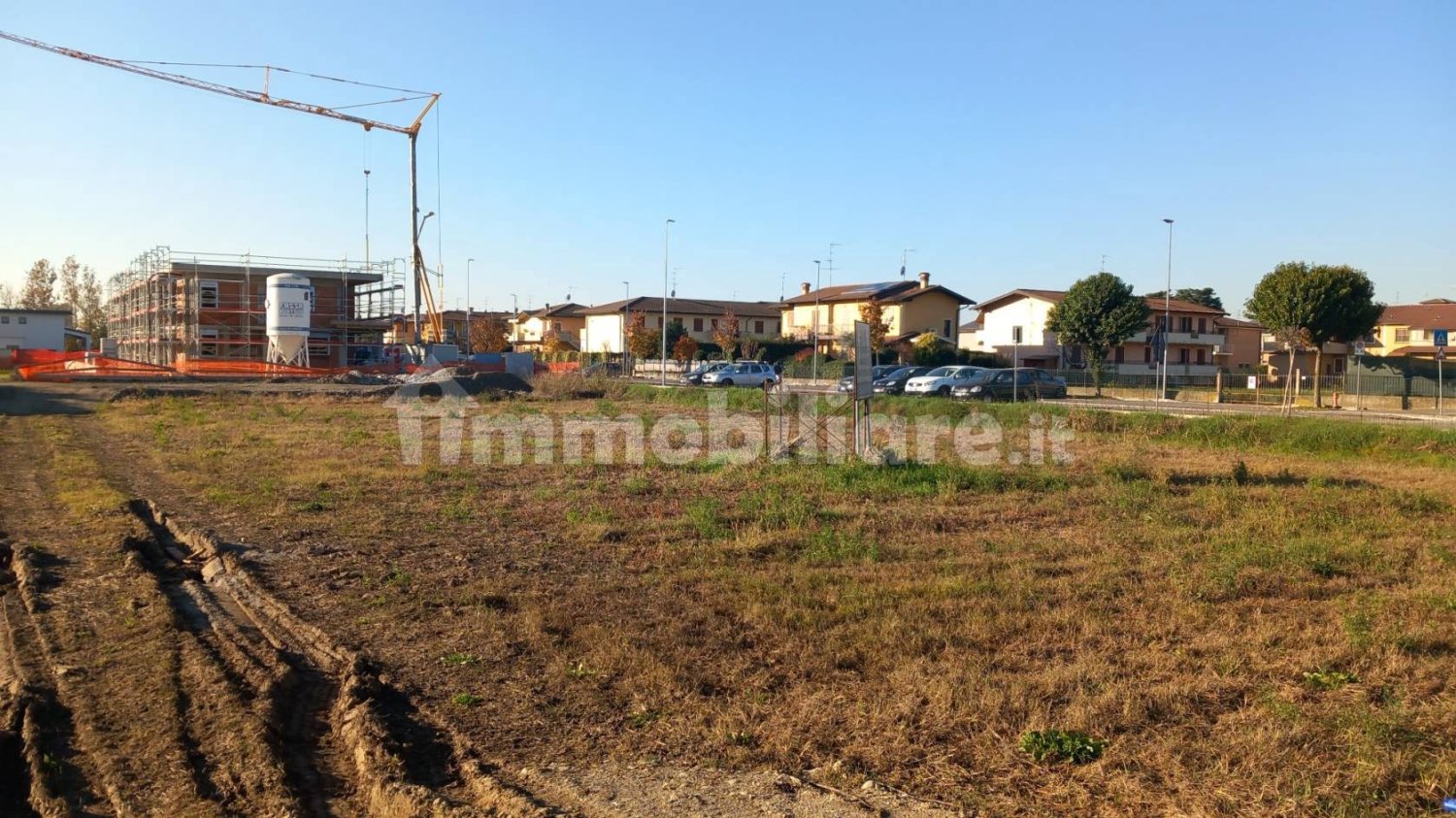 560m² Land in Torbole Casaglia, Italy No. 133775
