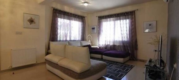 5 bedrooms Villa in Pyrgos, Cyprus No. 19123 7