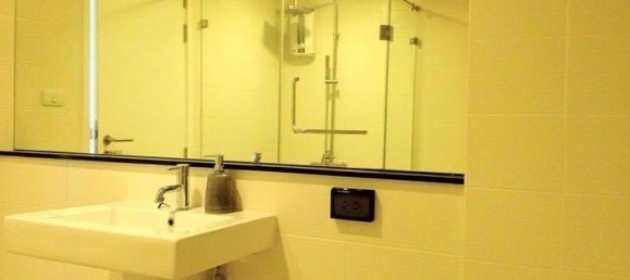 شقة 2 غرف نوم  في Bang Rak, Thailand رقم 4404 4