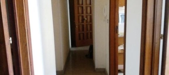 4-salle Appartement à Paternò, Italy No. 252383 5