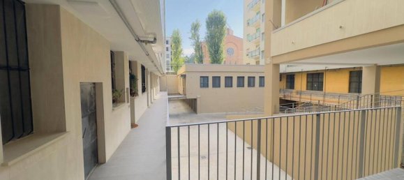 1 Schlafzimmer Wohnung in Milan, Italy, Nr. 389911 6