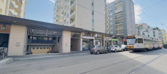 1 Schlafzimmer Wohnung in Milan, Italy, Nr. 389911 9