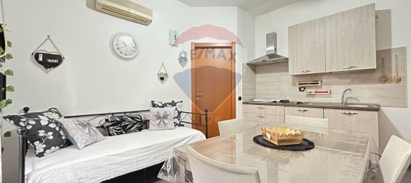 Apartamento de 2 habitaciónes en Quartu Sant'Elena, Italy No. 37677 43