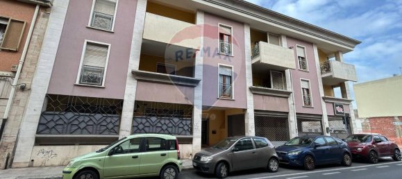 Apartamento de 2 habitaciónes en Quartu Sant'Elena, Italy No. 37677 4