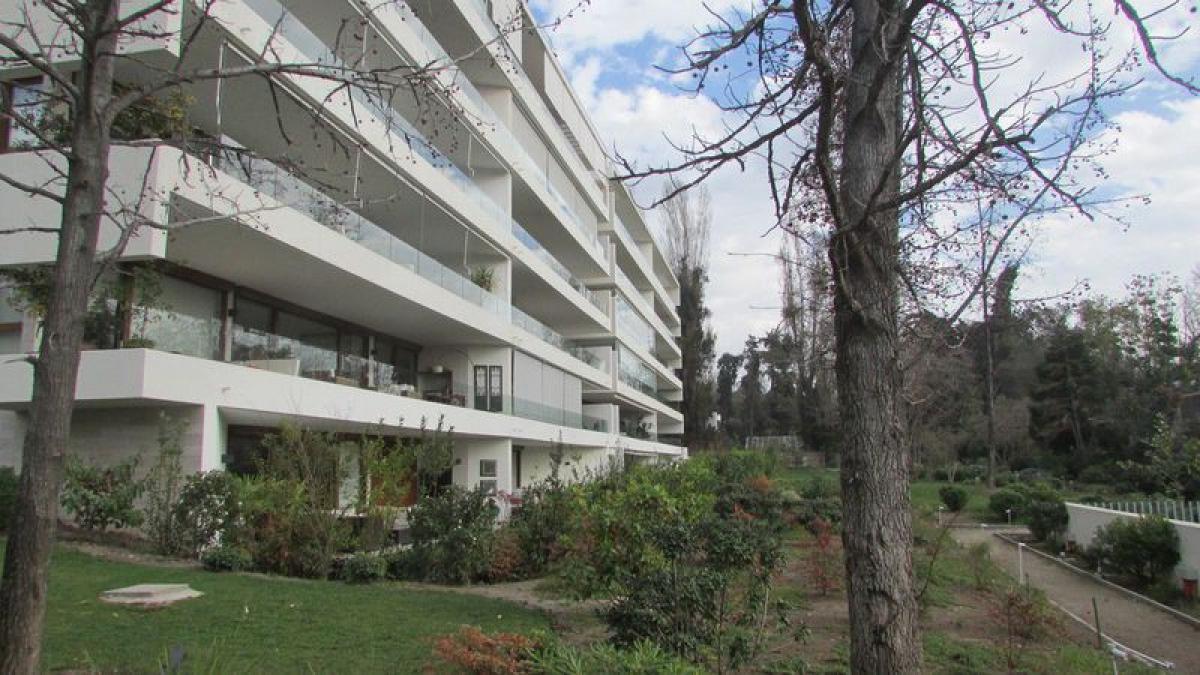 4 bedrooms Apartment in Santiago, Chile No. 3191