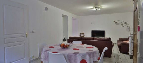 Квартира с 2 спальнями в Сен-Жорж-д'Эсперанш, Франция № 355422 4