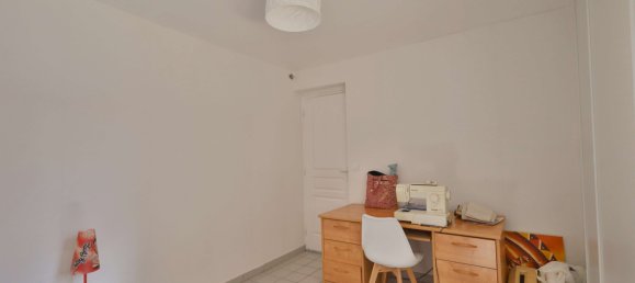 Квартира с 2 спальнями в Сен-Жорж-д'Эсперанш, Франция № 355422 11