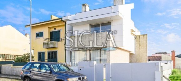 4 Schlafzimmer Haus in Vila Nova de Gaia, Portugal, Nr. 109237 2