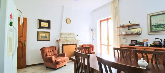 Apartamento de 3 dormitorios en San Salvo, Italy No. 358464 3