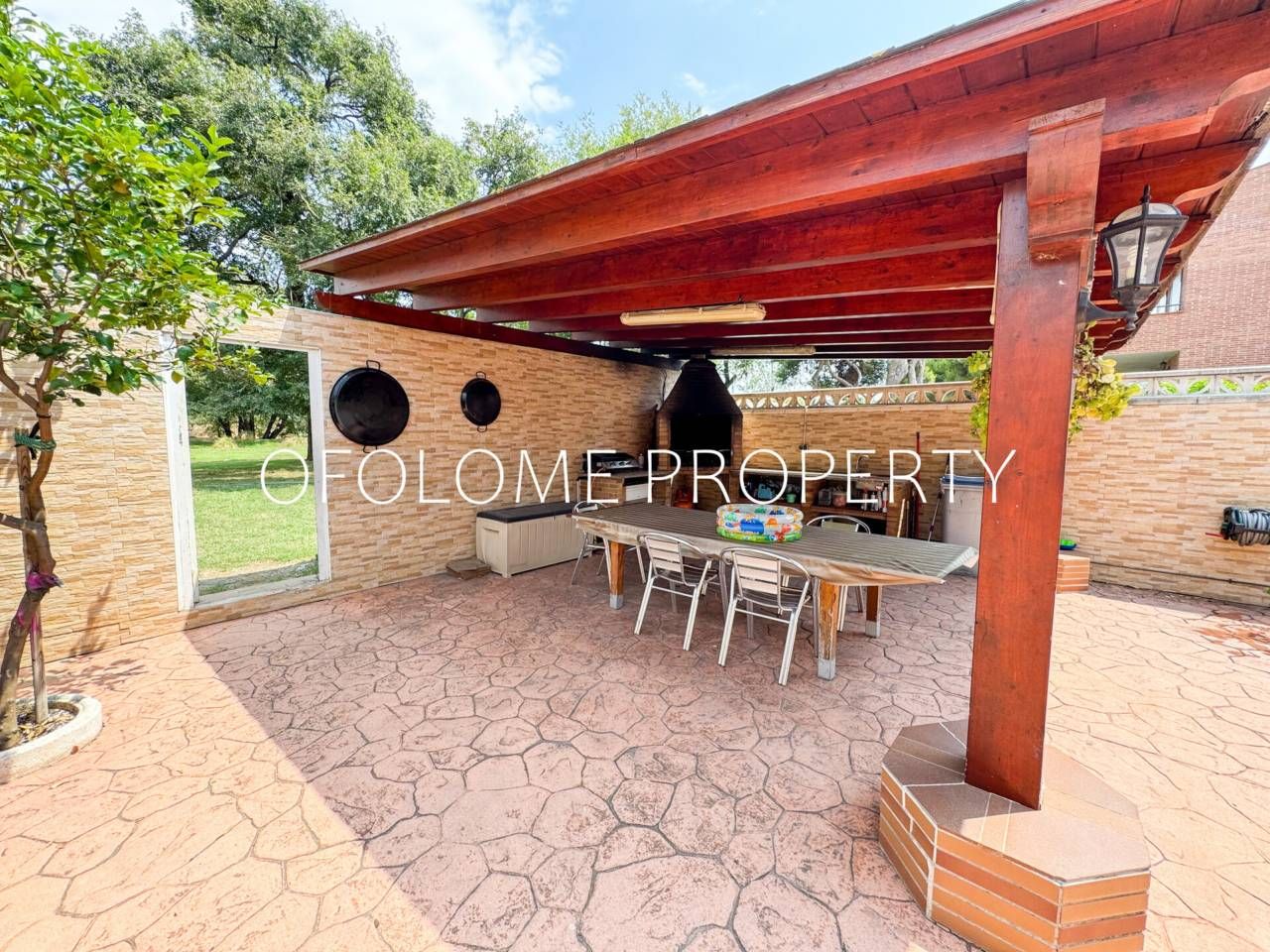 4 bedrooms House in Santa Perpetua De Mogoda, Spain No. 184113