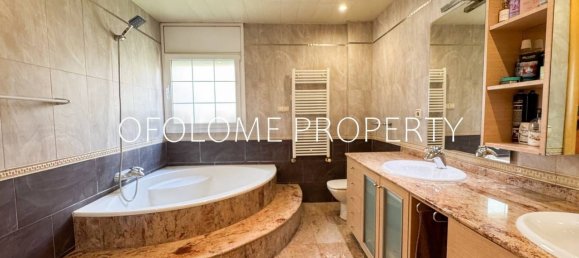 4 bedrooms House in Santa Perpetua De Mogoda, Spain No. 184113 40