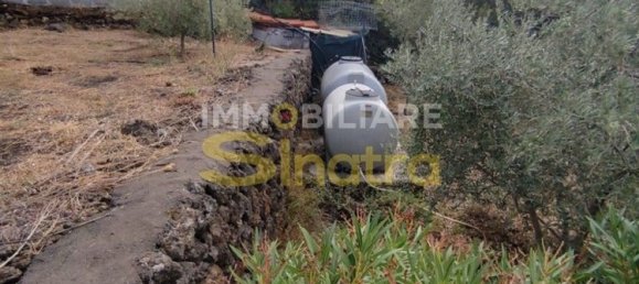 6 rooms House in Belpasso, Italy No. 48515 41