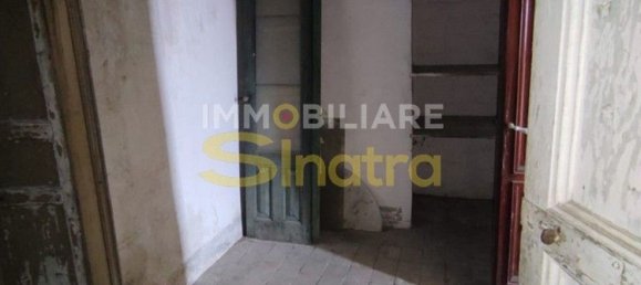 6 rooms House in Belpasso, Italy No. 48515 13