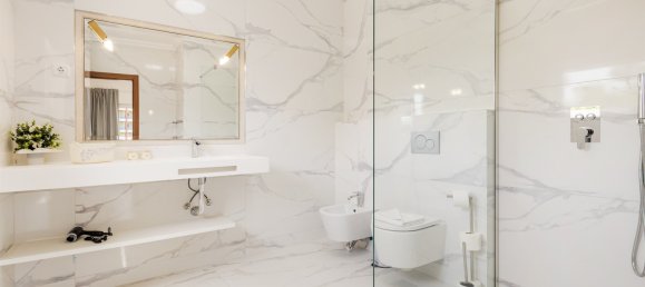 7 bedrooms House in Lagoa, Portugal No. 97769 8