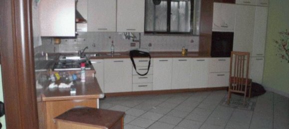 Apartamento de 3 divisões em Nova Milanese, Italy N.º 8543 2