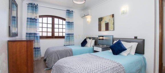 4 Schlafzimmer Villa in Guia, Portugal, Nr. 107513 32