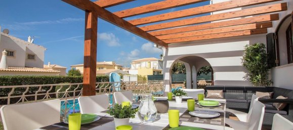 4 Schlafzimmer Villa in Guia, Portugal, Nr. 107513 30