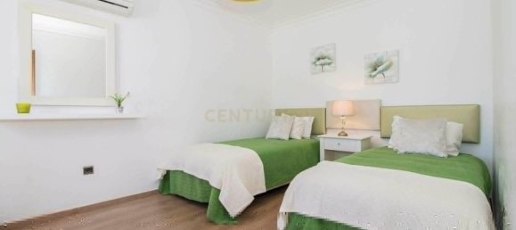 4 Schlafzimmer Villa in Guia, Portugal, Nr. 107513 17
