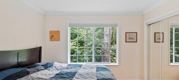 3 bedrooms House in British Columbia, Canada No. 1237 12