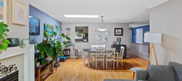 3 bedrooms House in British Columbia, Canada No. 1237 7