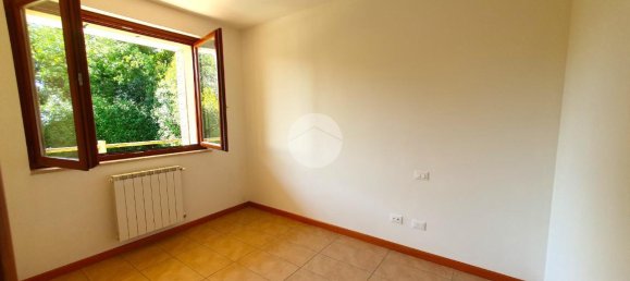 3 rooms Apartment in Toscolano Maderno, Italy No. 82887 5