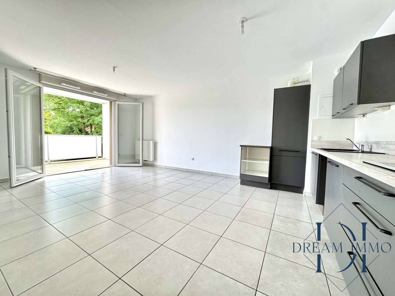 2 bedrooms Apartment in Bayonne, France No. 306713