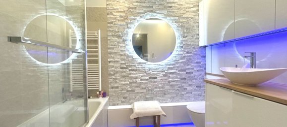 3 Schlafzimmer Doppelhaus in Poissy, France, Nr. 144903 10