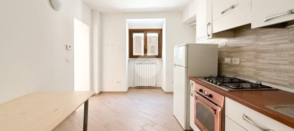 3غرفة منزل في L'Aquila, Italy رقم 292502 8